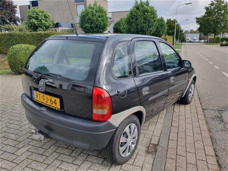 Opel Corsa - 1.2I ECO Nieuwe APK - 1