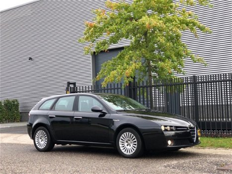 Alfa Romeo 159 Sportwagon - 1.8 mpi Impression Navi, Clima, Cruise, ElekRamen - 1