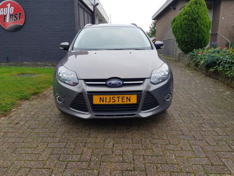 Ford Focus Wagon - 1.6 150PK CHAMPIONS ED. NAVI, VOORRUITVERW - 1