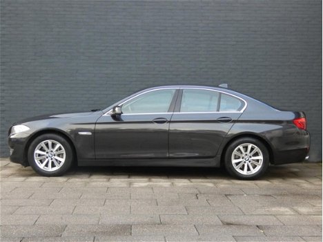 BMW 5-serie - 528i High Executive + - 1