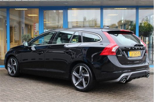 Volvo V60 - 2.0 D3 150pk R-Design Navi - PTS - Dealer OH - 1