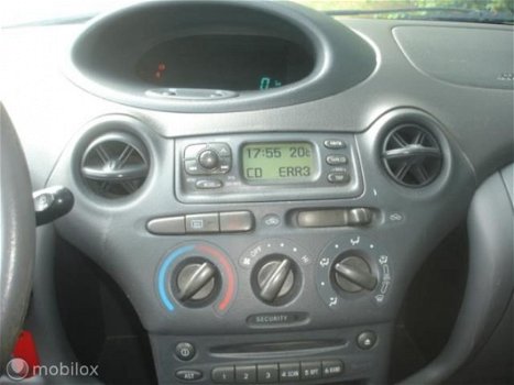 Toyota Yaris - - 1.0 - 16 VVT-i APK 1-2021 - 1