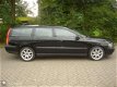 Volvo V70 - - 2.4 I Aut. airco koppakking lek - 1 - Thumbnail