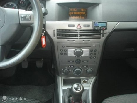 Opel Astra Wagon - - 1.9 CDTi 6 bak - cruise - airco APK 1-2020 - 1