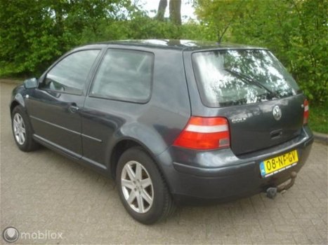 Volkswagen Golf - - 1.6 I 16V airco - cruise Distributie defect - 1