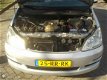 Toyota Avensis Verso - - 2.0 D-4D 7 Pers. klepstoter hoorbaar - 1 - Thumbnail