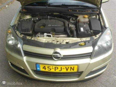 Opel Astra - - 1.7 CDTI AIRCO APK 1-2021 - 1
