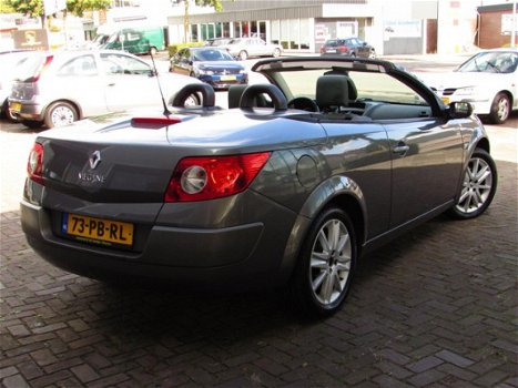 Renault Mégane coupé cabriolet - 2.0-16V Privilège Luxe AUT.SPORT EDITION LEER - 1