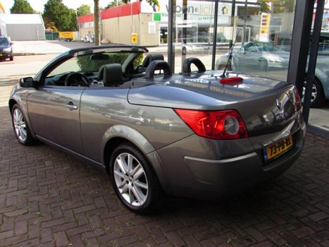 Renault Mégane coupé cabriolet - 2.0-16V Privilège Luxe AUT.SPORT EDITION LEER - 1