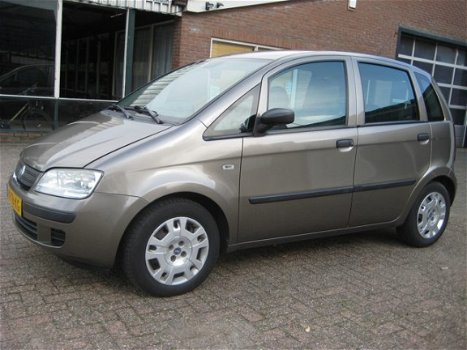 Fiat Idea - 1.4-8V Actual Plus - 1