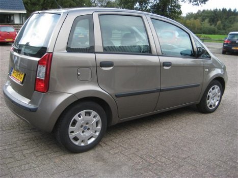 Fiat Idea - 1.4-8V Actual Plus - 1