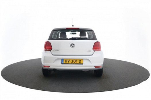 Volkswagen Polo - 1.2 TSI 90pk 5drs Comfortline Executive Plus | Navigatie | - 1