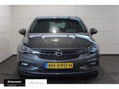 Opel Astra - 5drs 1.0 Innovation ( Navigatie - Climate Control - ASR stoelen) - 1