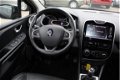 Renault Clio Estate - 0.9 TCe ICONIC LEDER / CAMERA / NAVI RIJKLAAR INCL 6 MND - 1 - Thumbnail