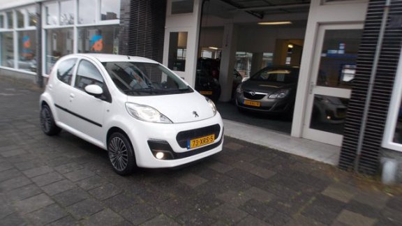 Peugeot 107 - 1.0 Active 107 MET AIRCO, SET W.BANDEN OP VELG - 1