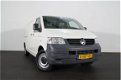 Volkswagen Transporter - 2.5 TDI 340 L2H1. 131PK. 3zit. Airco. Trekhaak. 2.500 kg trekgewicht - 1 - Thumbnail