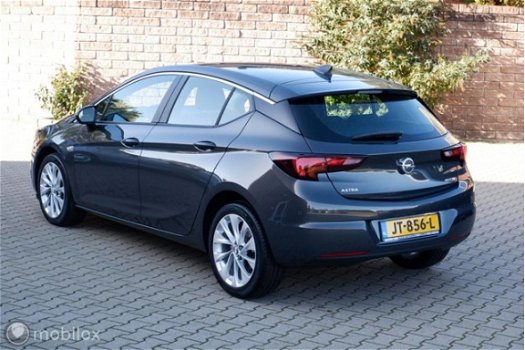 Opel Astra - 1.0 105PK 5 Drs. sportstoelen AGR/nav/tel/ecc/pdc/lmv17 - 1