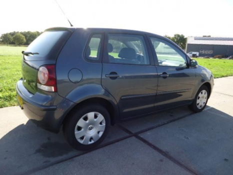 Volkswagen Polo - 1.4-16V Trendline bouwjaar 2008 met nw apk - 1