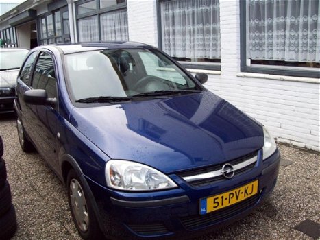 Opel Corsa - 1.2-16V Rhythm - 1