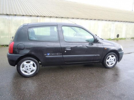 Renault Clio - 1.4-16V Si - 1