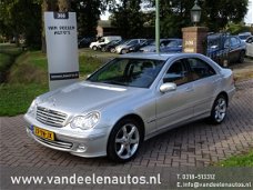 Mercedes-Benz C-klasse - 180 K. Avantgarde Aut. Sport Selection / 106.000 KM