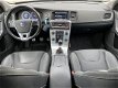 Volvo S60 - T3 150pk R-Design / Dealer onderhouden / Xenon / Navi / Pdc achter / 18 inch / Stoelverw - 1 - Thumbnail