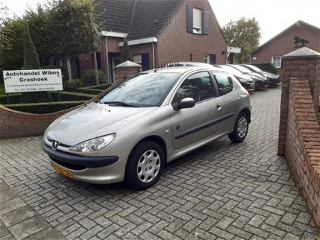 Peugeot 206 - 1.1 X-Design - 1