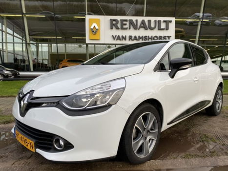 Renault Clio - 1.5 dCi 90Pk ECO Night&Day Airco MediaNav PDC 16