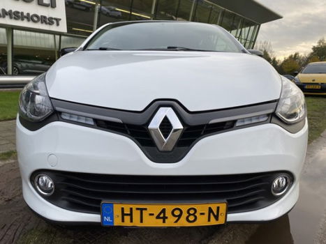 Renault Clio - 1.5 dCi 90Pk ECO Night&Day Airco MediaNav PDC 16