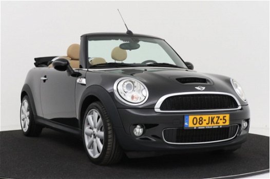 Mini Mini Cabrio - 1.6 Cooper S Chili 174 pk | Automaat | LEER | NAVI | Org NL - 1