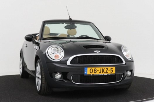 Mini Mini Cabrio - 1.6 Cooper S Chili 174 pk | Automaat | LEER | NAVI | Org NL - 1