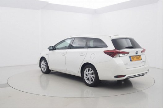 Toyota Auris - TS 1.8 Hybrid Lease Navi Automaat - 1