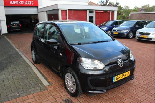 Volkswagen Up! - 1.0 60PK 5D BMT Move up Navi - 1