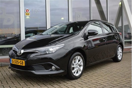 Toyota Auris - 1.2T 5DRS ACTIVE NAVI/CAMERA/LED/CLIMA/LM VELGEN - 1