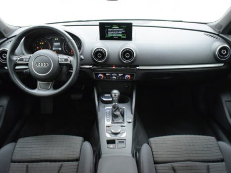 Audi A3 Sportback - 1.4 TFSI COD 140pk Automaat Ambition Pro Line Plus - 1