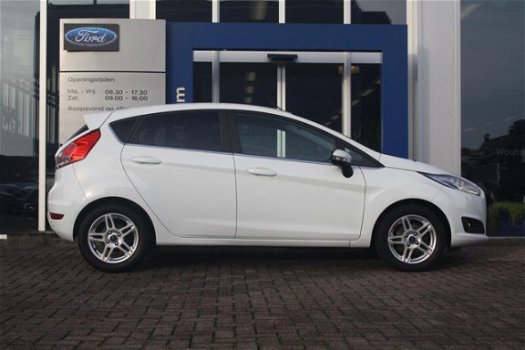 Ford Fiesta - 1.0-100PK / Titanium / Clima / Navi - 1