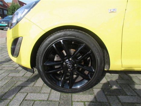Opel Corsa - 1.4-16V Design Edition Navigatie, Airco, L.M.Velgen, Parkeersensoren, Isofix - 1