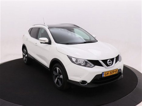 Nissan Qashqai - 1.2 115 pk Connect Edition | 1e eigenaar | Trekhaak | Panoramadak | 360° Camera - 1