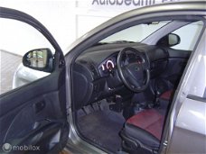 Kia Picanto - 1.1 Fifteen