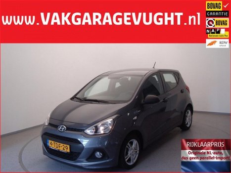 Hyundai i10 - 1.0i 67pk 5D i-Motion 19dkm AC+ECC|PDC|ESP|LMV|Audio - 1