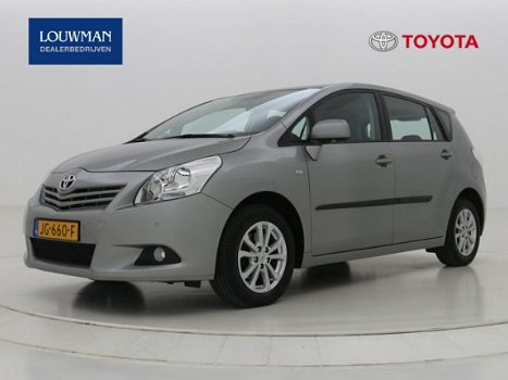 Toyota Verso - 1.8 VVT-i Aspiration | Parkeersensoren | Bluetooth | LM velgen - 1