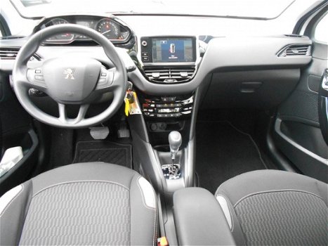 Peugeot 208 - 110pk 5D Vol automaat Active Navigatie Parkeersensoren Clima - 1