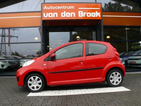 Peugeot 107 - 1.0-12V Urban Move 5Drs Airco Toerenteller Elec Pakket Nieuwe Apk - 1