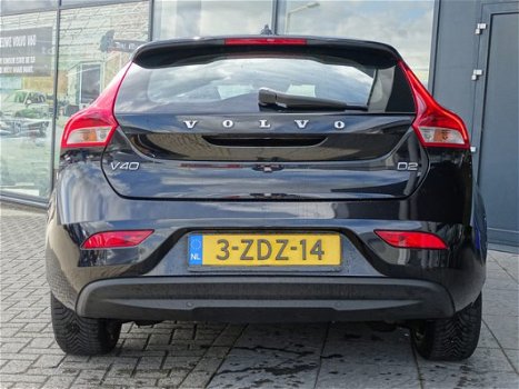 Volvo V40 - D2 Kinetic Business Pack Connect - 1