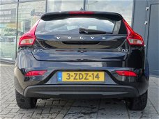 Volvo V40 - D2 Kinetic Business Pack Connect