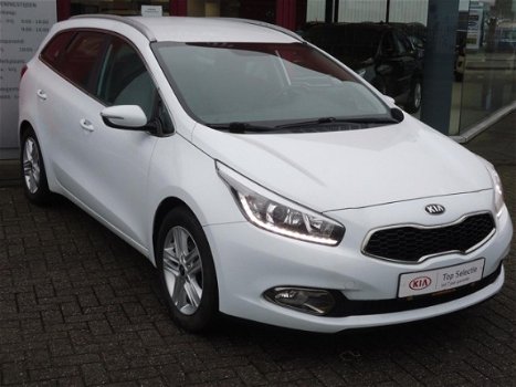 Kia Cee'd - 1.6i 20th Anniversary Navigation - 1