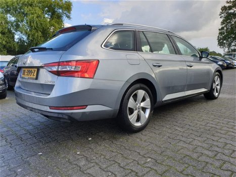 Skoda Superb Combi - Model-2016 1.6 TDI Ambition Business *XENON+NAVI+PDC+ECC+CRUISE - 1