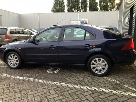 Ford Mondeo - 1.8-16V First Edition clima lm-velgen elektrische pakket cruise controle apk 12-06-202 - 1