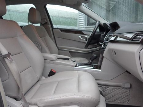 Mercedes-Benz E-klasse - 250 CDI Business Class Elegance -VOLLEDER-XENON-LED-NAVI-DEALER ONDERHOUDEN - 1