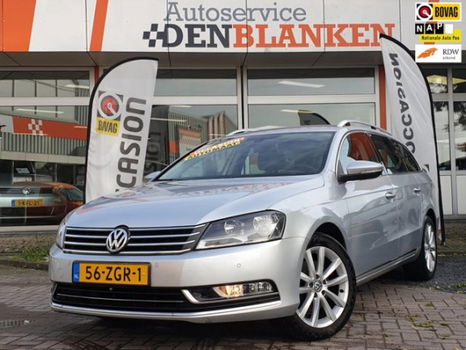 Volkswagen Passat Variant - 1.4 TSI Highline BlueMotion BJ.2012 / Navi / Half leer / Pdc / Lmv - 1